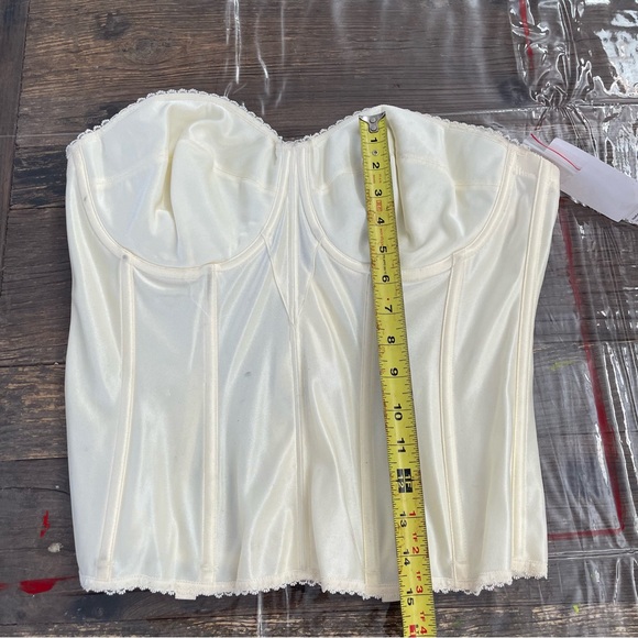 Dominique Cream Juliette Strapless Corset with Sweetheart Neckline - Picture 3 of 11